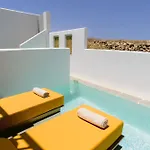 Mr And Mrs White Paros & فندق 4*