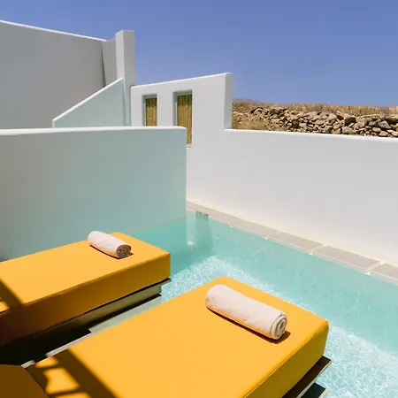 Mr & Mrs White Paros & Hotel 4*