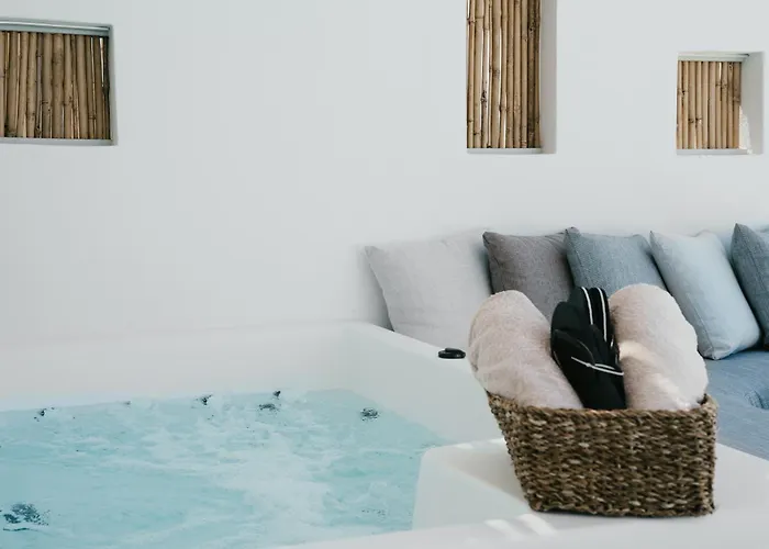 Mr & Mrs White Paros &