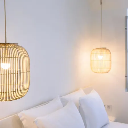 Mr & Mrs White Paros &