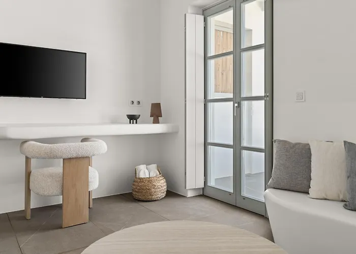 Mr & Mrs White Paros & 4* Naousa